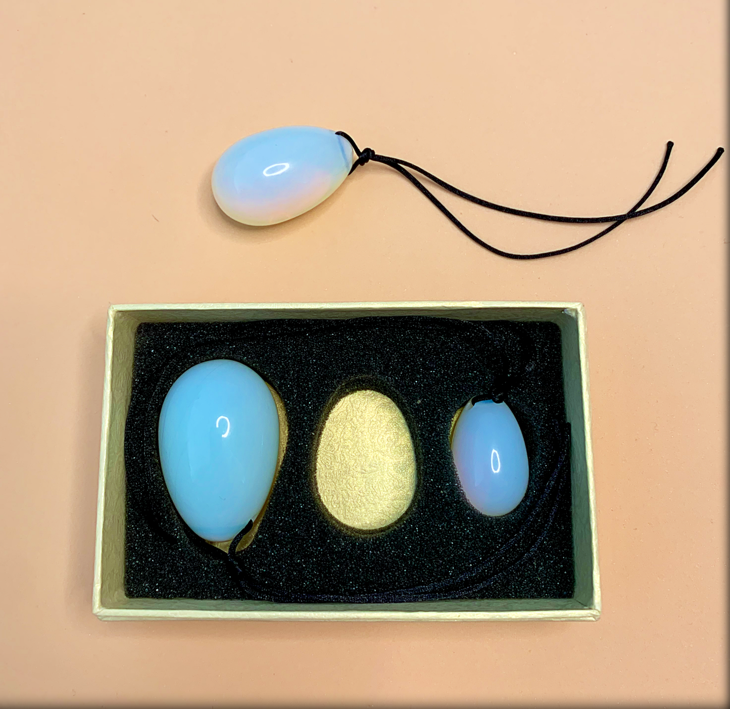 Huevos Yoni de ópalo blanco